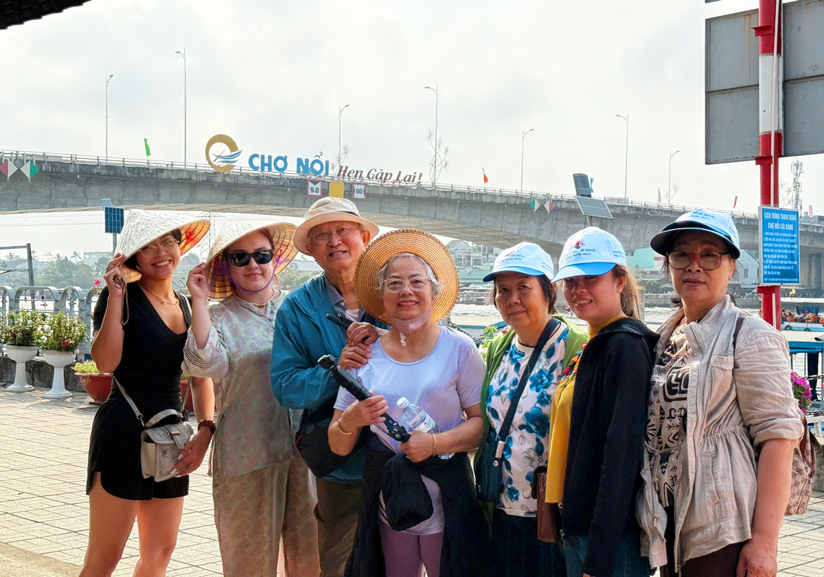 Chợ Nổi Cái Răng