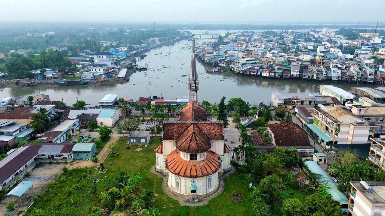 Nhà thờ Cái Bè – Công trình kiến trúc tôn giáo nổi bật miền Tây