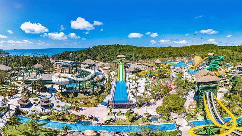  Công viên nước Aquatopia Water Park