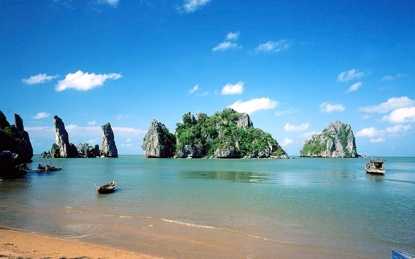 Hòn Phụ Tử Kiên Giang sau sự cố hòn Phụ gãy đổ năm 2006