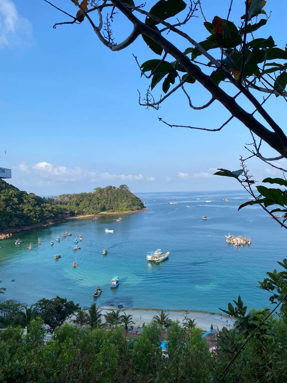 Khung cảnh ấn tượng tại đảo Nam Du