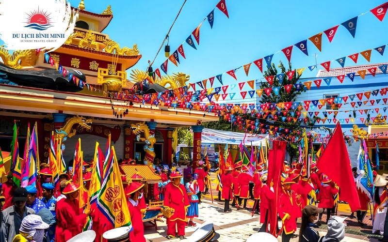 lễ hội nghinh ông sông đốc ở cà mau