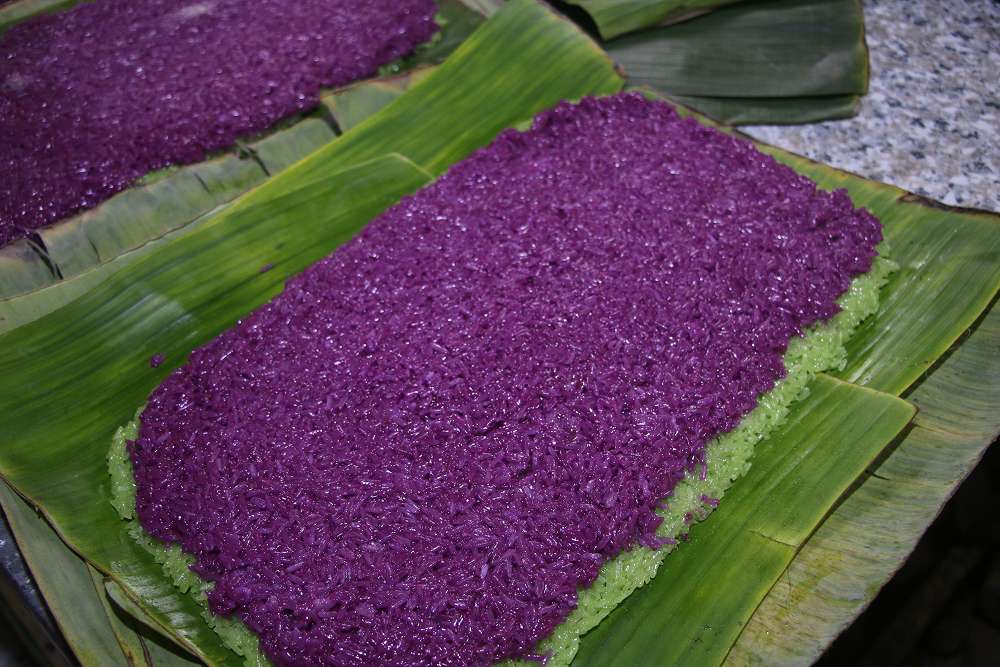 Màu tím của nếp lá cẩm vô cùng đẹp mắt