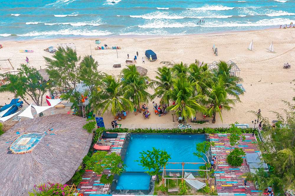 Một góc từ trên cao tại Coco Beach Camp