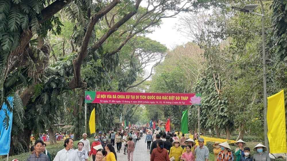 Nghi lễ truyền thống tại Gò Tháp