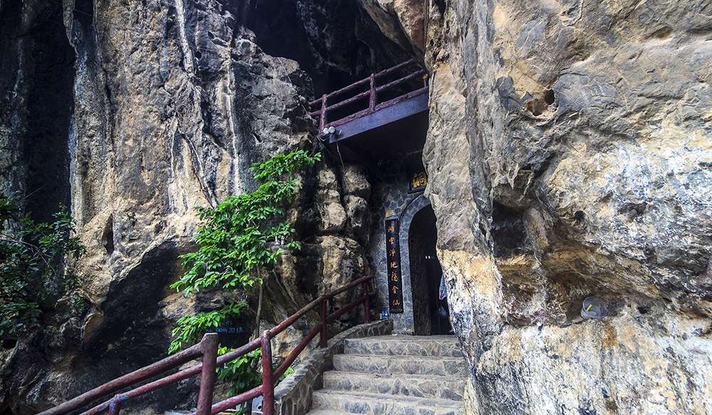 Chi phí tham quan Thạch Động