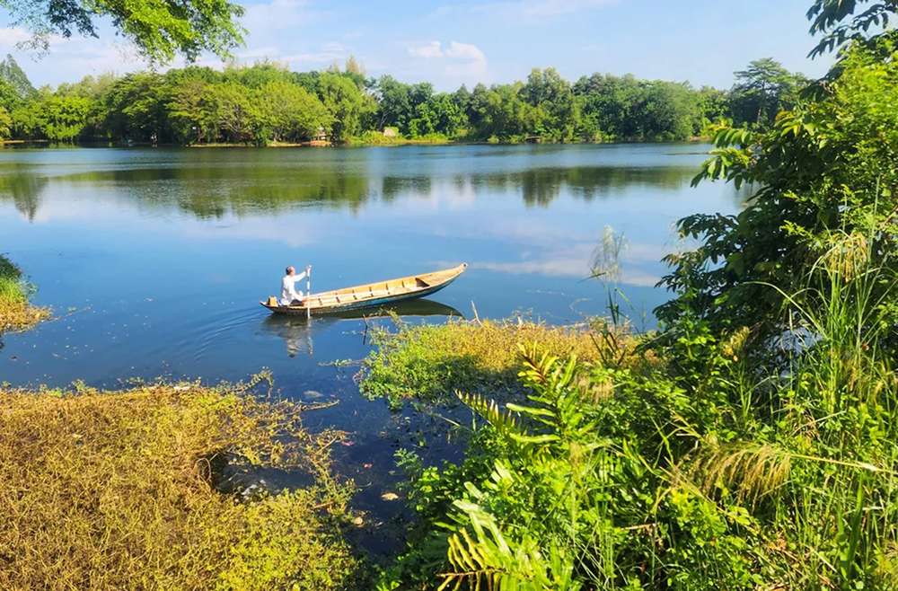 Tham quan công viên văn hoá An Hoà