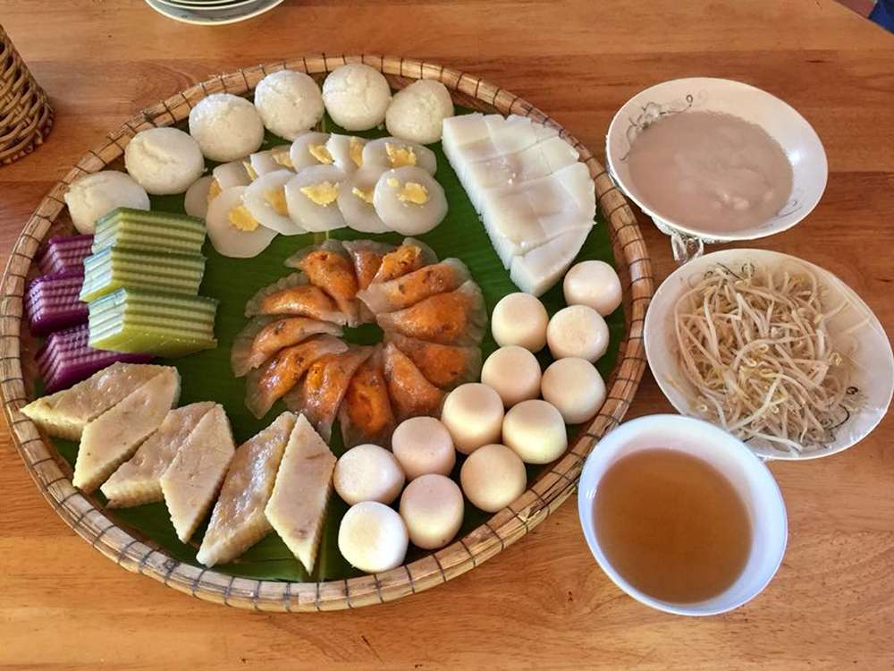 Thưởng thức các món bánh dân gian