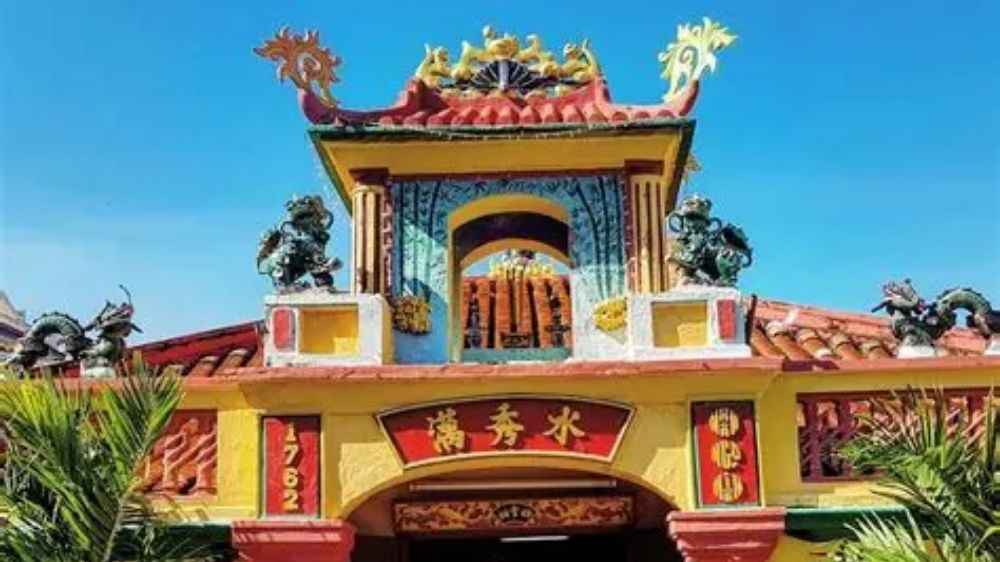 Tổng thể kiến trúc dinh vạn