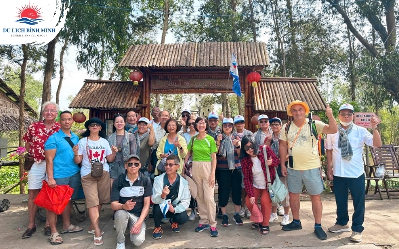 tour miền tây 1 ngày cho gia đình