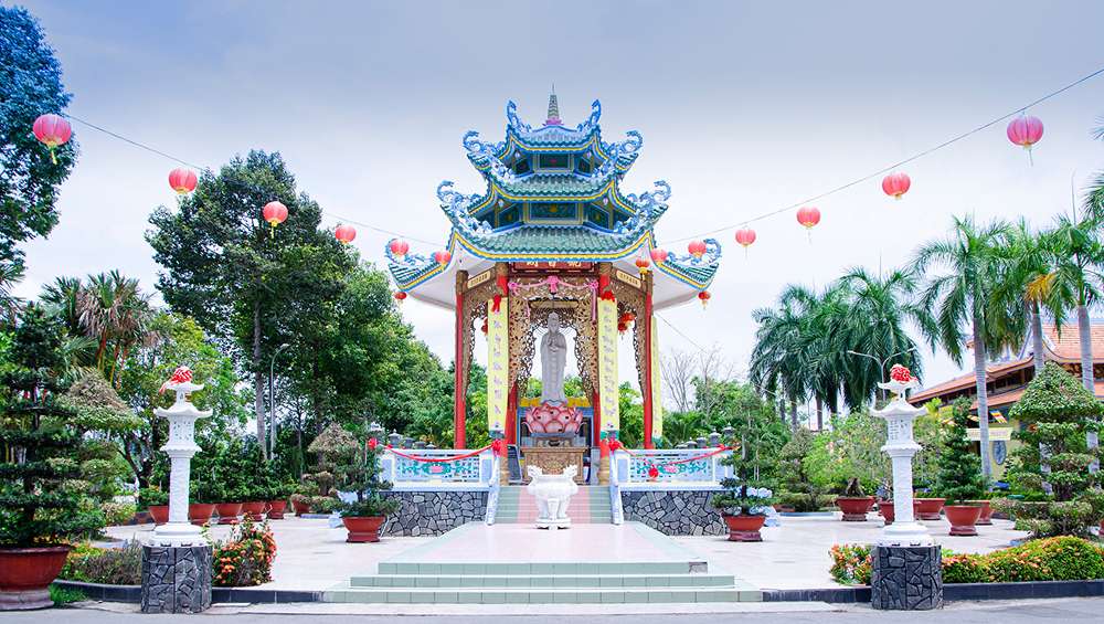 Khu vực tượng Phật Bà Quan Âm