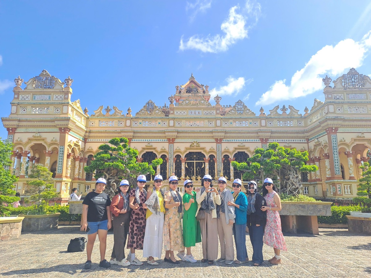 Ảnh thực tế khách check-in tại chùa Vĩnh Tràng