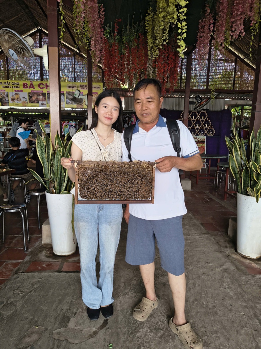 Ảnh thực tế khách check-in tại trại ong mật cù lao Thới Sơn — 8