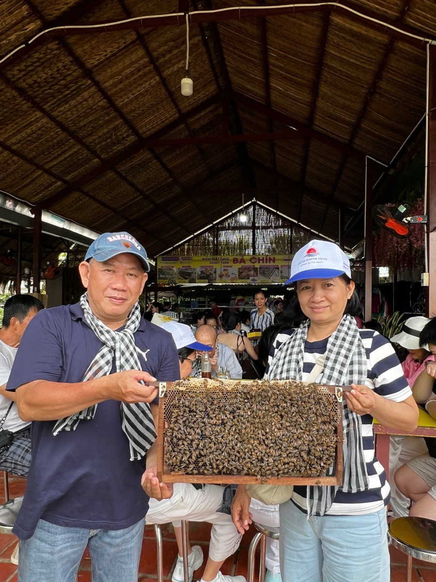 Ảnh thực tế khách check-in tại trại ong mật cù lao Thới Sơn — 9