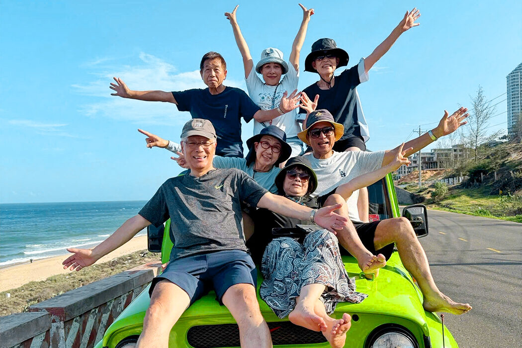 Đoàn khách Du Lịch Bình Minh tại Mũi Né, Bình Thuận - Phan Thiết.