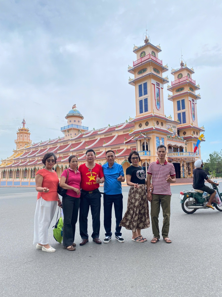 Ảnh thực tế khách check-in tại Tòa Thánh Cao Đài Tây Ninh — 2