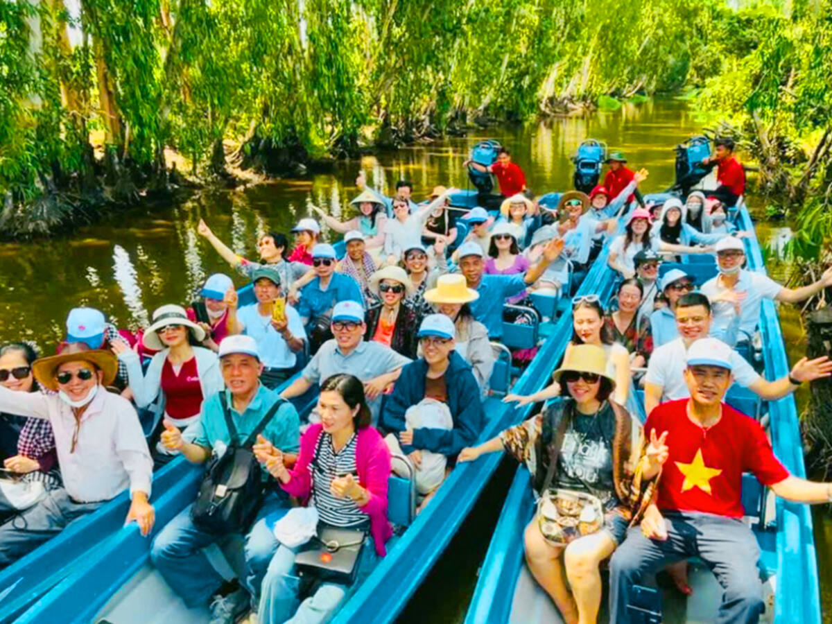 Rừng tràm Trà Sư - ảnh thật khách đi tour 8 tỉnh Miền Tây 4 ngày 3 đêm cùng Du Lịch Bình Minh