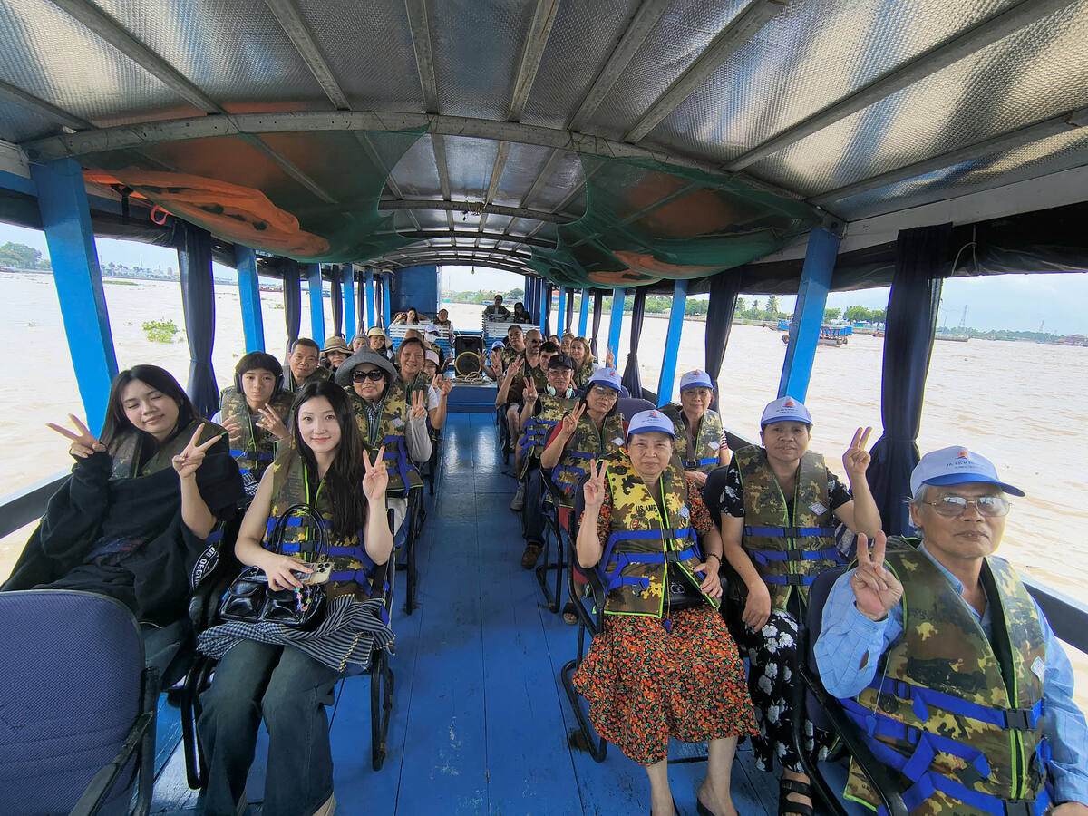 Chợ nổi Cái Răng, Cần Thơ - ảnh thật khách đi tour cùng Du Lịch Bình Minh
