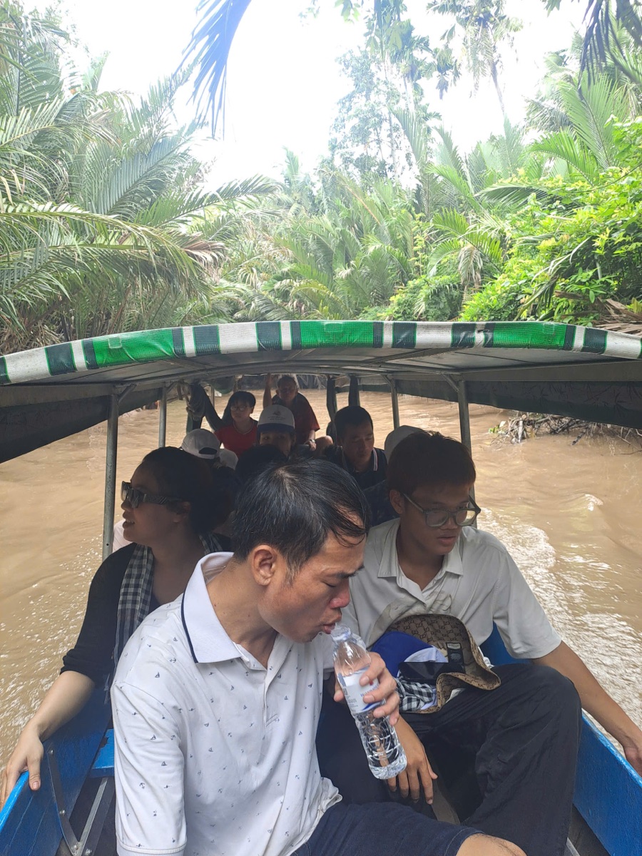 Ảnh thực tế khách check-in tại sông Tiền, Tiền Giang – Bến Tre — 11