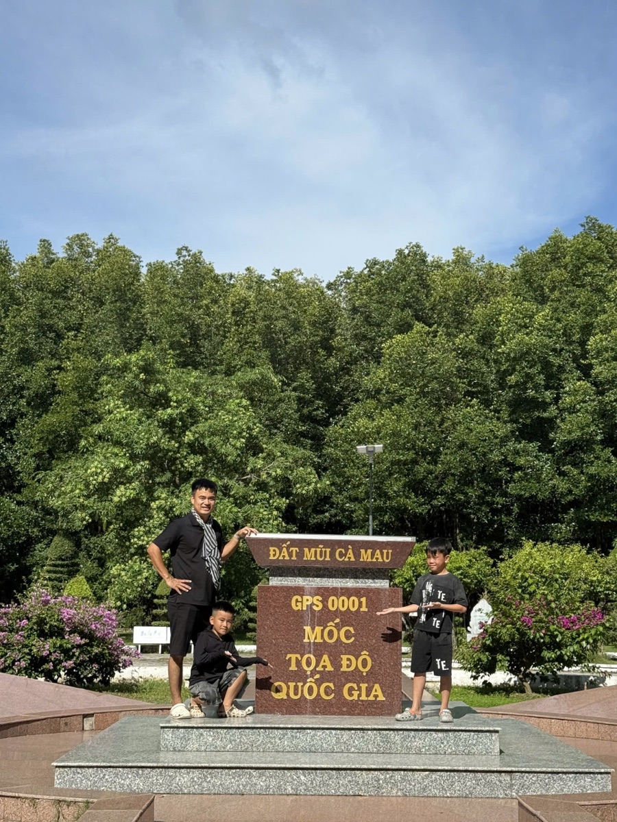 Ảnh thực tế khách check-in tại vườn quốc gia Mũi Cà Mau
