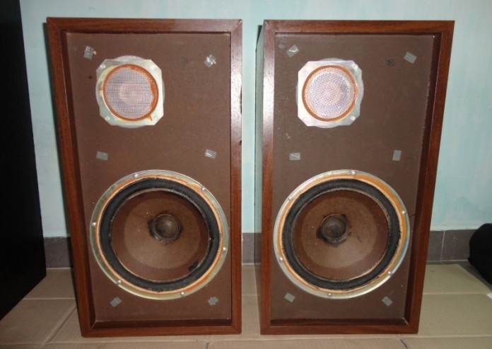 Điểm danh 10 cặp loa có sức ảnh hưởng lớn nhất trong 50 năm qua – Aulet.vn Điểm Danh 10 Cặp Loa Có Sức Ảnh Hưởng Lớn Nhất Trong 50 Năm Qua – Aulet.Vn