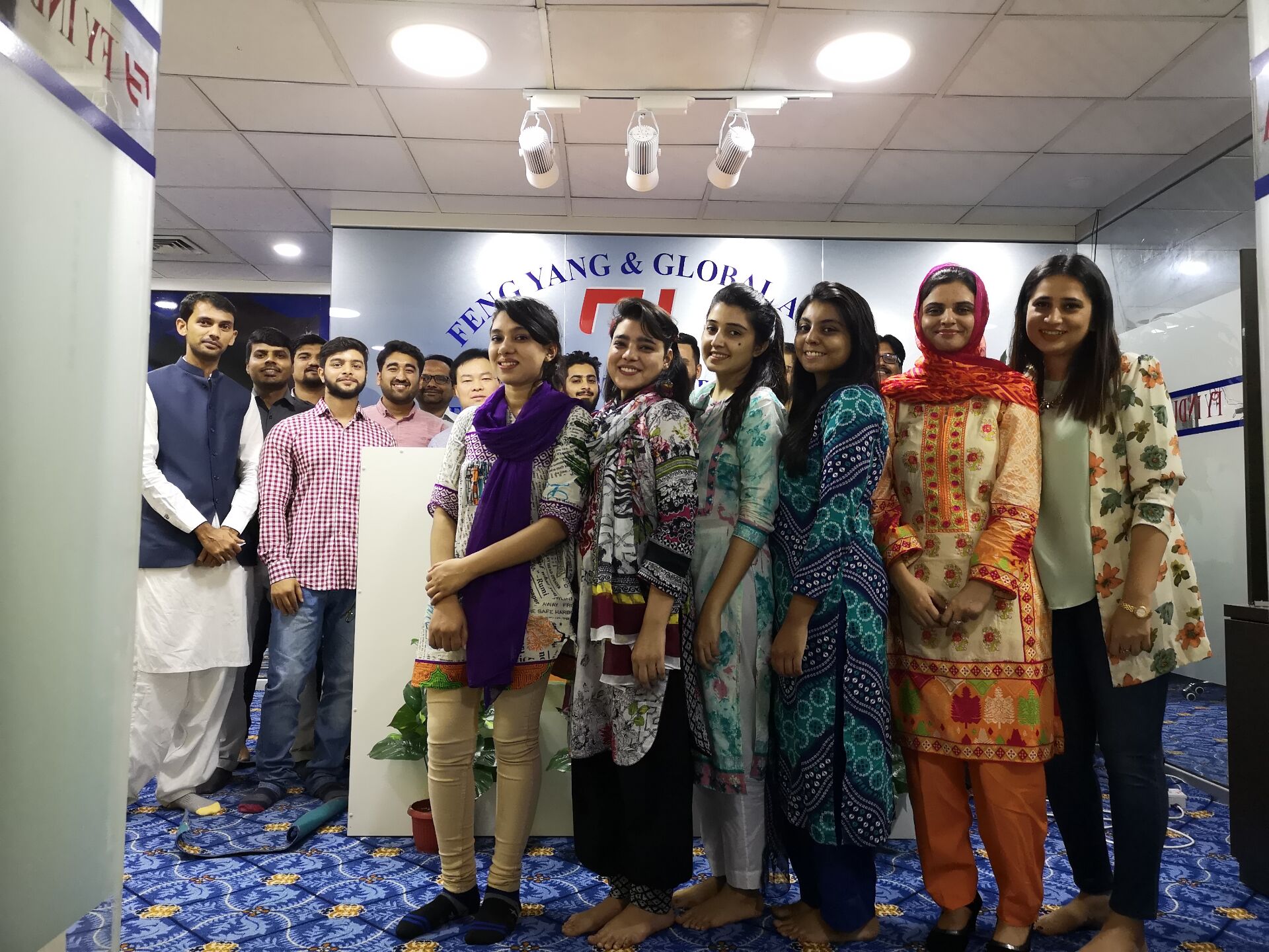 TƯNG BỪNG KHAI TRƯƠNG CHI NHÁNH FENGYANG PAKISTAN