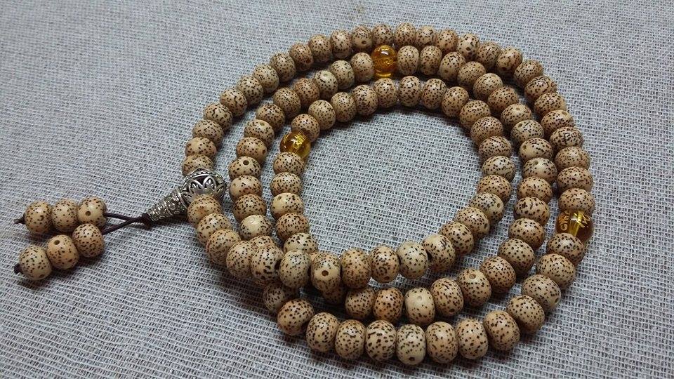 Cách nhận biết tràng hạt bồ đề giả