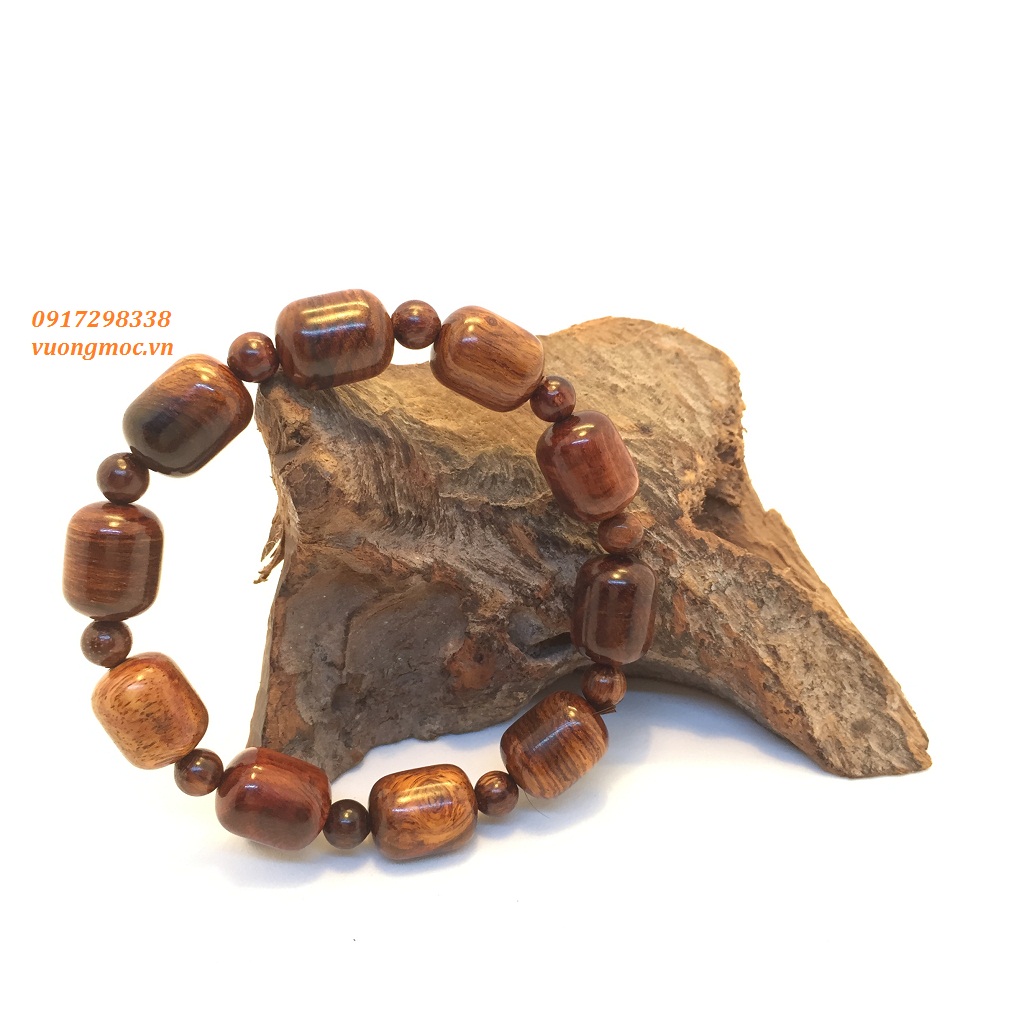 Cách chọn vòng tay gỗ sưa cho nam và nữ