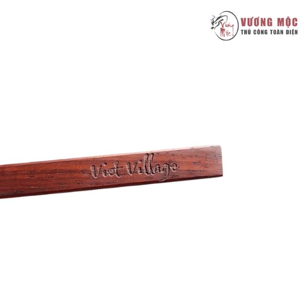 dua-go-cao-cap-khac-ten-theo-yeu-cau