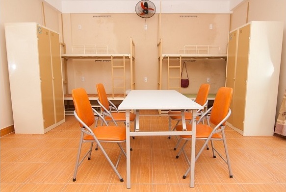  Giưá»ng tầng sắt giá rẻ tại Hà Ná»i là sản phẩm ÄÆ°á»£c sá» dụng rá»ng rãi trong nhiá»u không gian