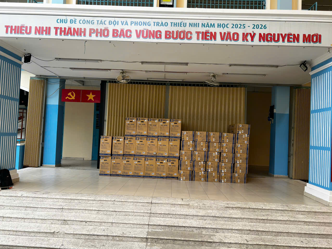 Dự Án Cung Cấp Số Lượng Lớn Máy Lạnh Chào Mừng Năm Học Mới