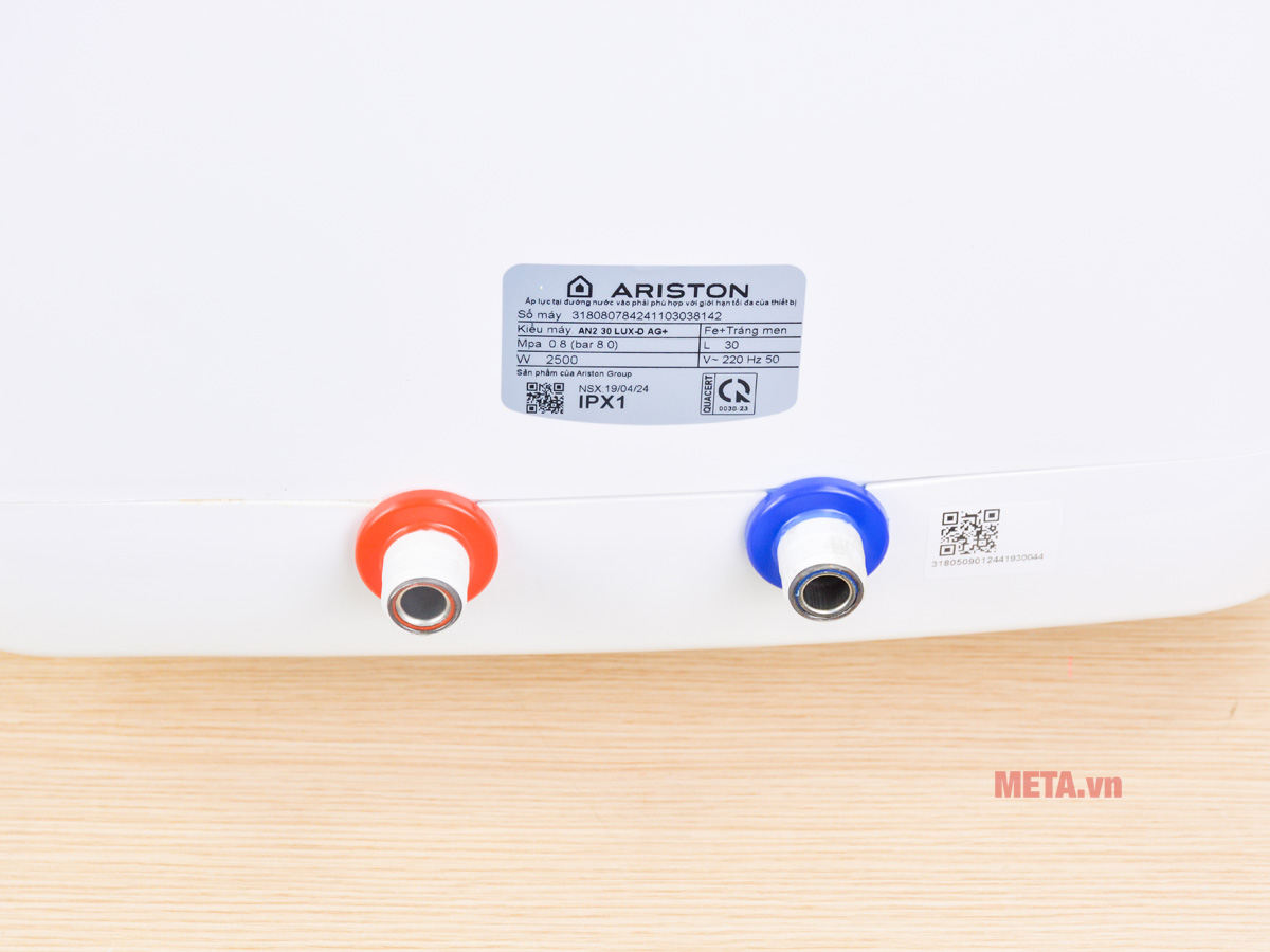 Bình nước nóng Ariston AN2 30 LUX-D AG+