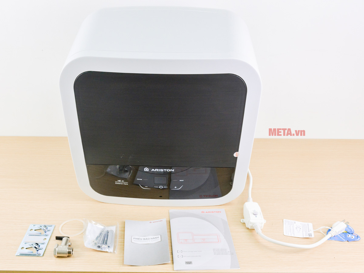 Bình nước nóng Ariston AN2 30 LUX-D AG+