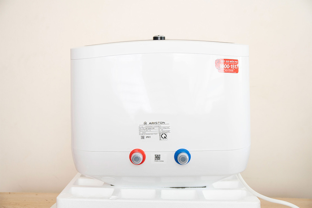 Bình nóng lạnh Ariston AN2 30 RS 2.5 FE 30 lít