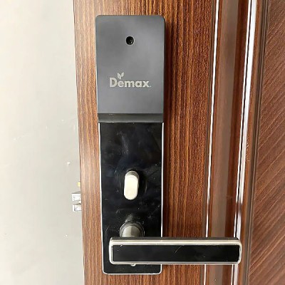 Khóa điện tử Demax EHL605 SBS