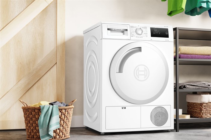 Máy sấy bơm nhiệt Bosch 8 kg WTH83028SG Series 4