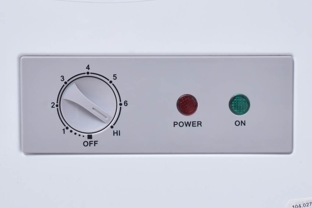 Tủ đông Sanaky 220lít VH-2899W1