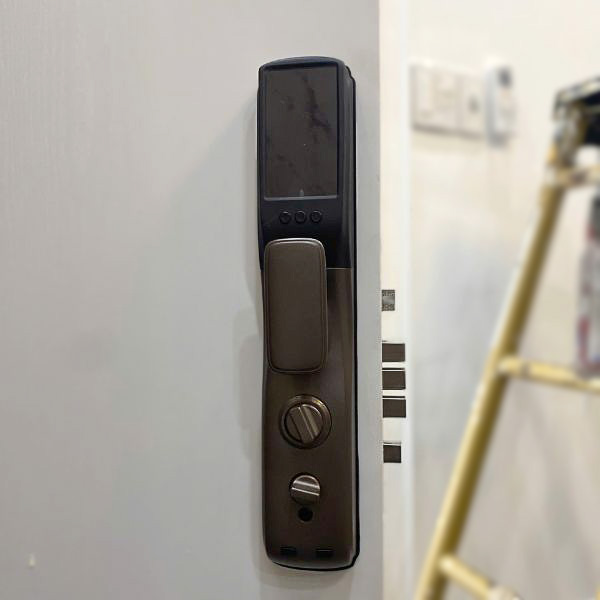 Khóa thông minh tự động màn hình chuông Demax SL818 AC APP REMOTE