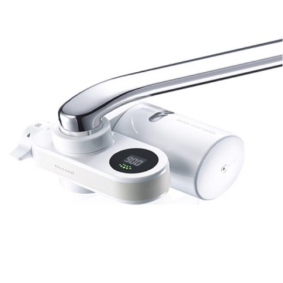 Máy lọc nước Cleansui EF102/CSP801E tại vòi