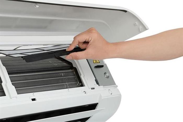 Máy lạnh Toshiba Inverter 1.5 HP RAS-H13P2KCVG-V