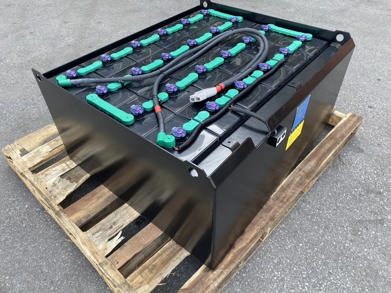 Giá ắc quy xe nâng Liftop mới 100%