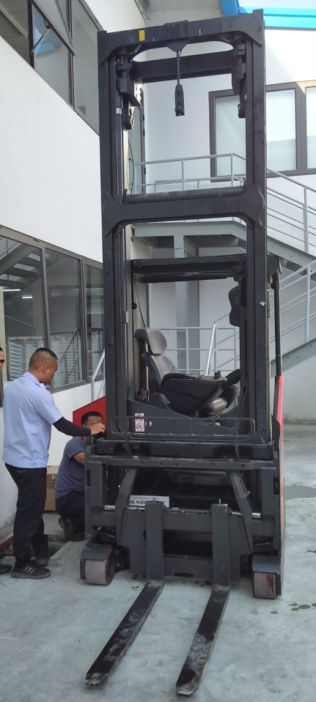 Hình ảnh giao xe cho công ty EAS Hải Dương