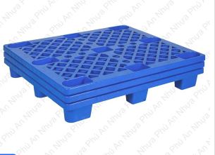 Pallet nhựa chân cốc PLC-01 XK màu xanh dương