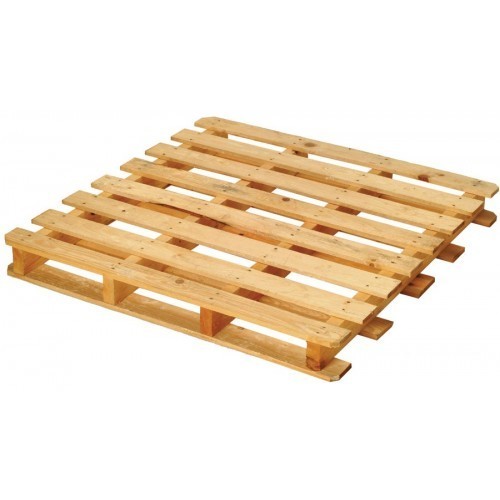 Pallet gỗ 2 hướng nâng, kiểu cánh, tải trọng 2 tấn