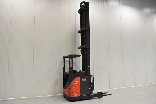 Xe nâng điện cũ Reach truck ngồi lái 1.6 tấn R 16 SHD-12 Linde khung 11.4m