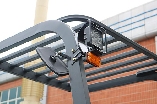 Đèn led chiếu sáng cho tầm nhìn cực tốt vào ban đêm với các xe tải trọng lớn lên tới 7 tấn