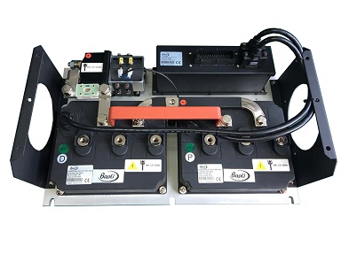 Bộ điều khiển sản xuất bởi SME-Ý