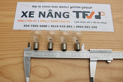 Bóng đèn halogien xe nâng 48V 40W mã 271A2-42421 hàng mới 100%. Mã P.00206