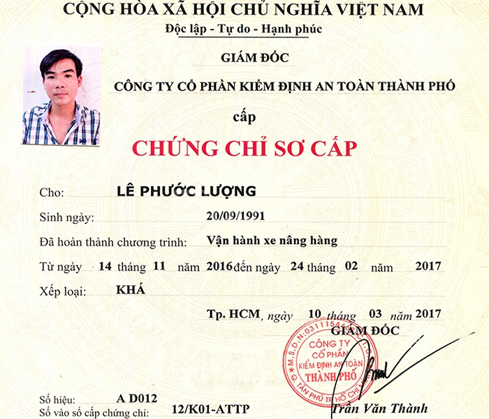 Mẫu chứng chỉ lái xe nâng