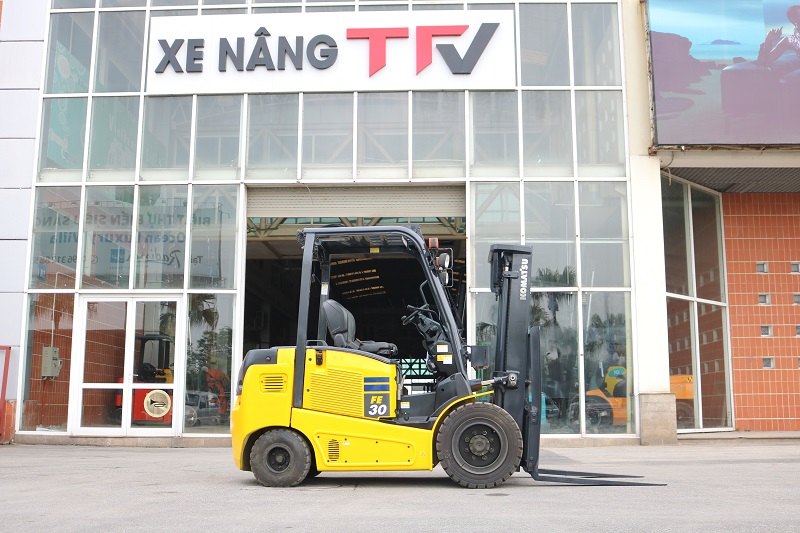 Cho thuê Xe nâng cũ Komatsu tại TFV